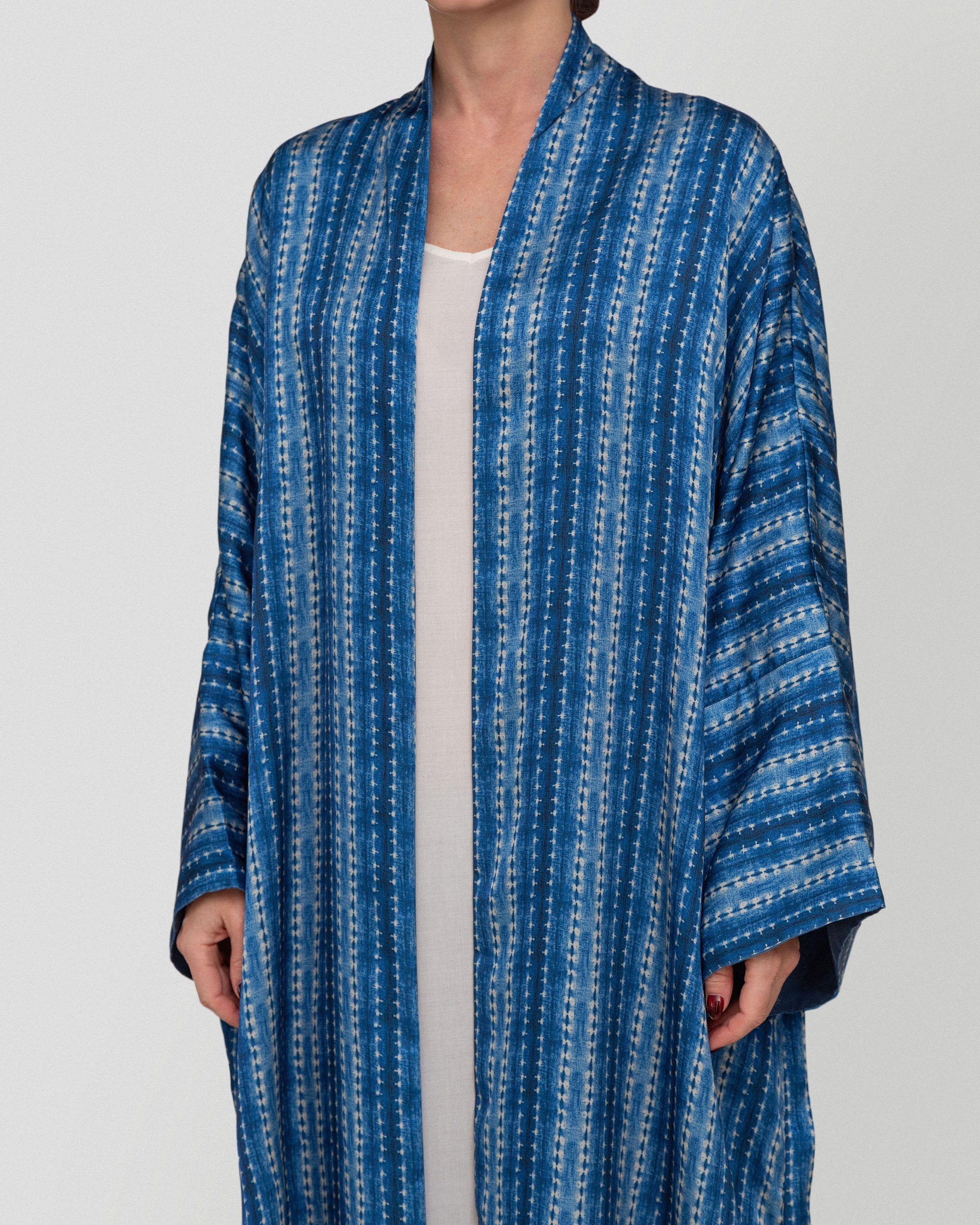Midnight Bloom Abaya