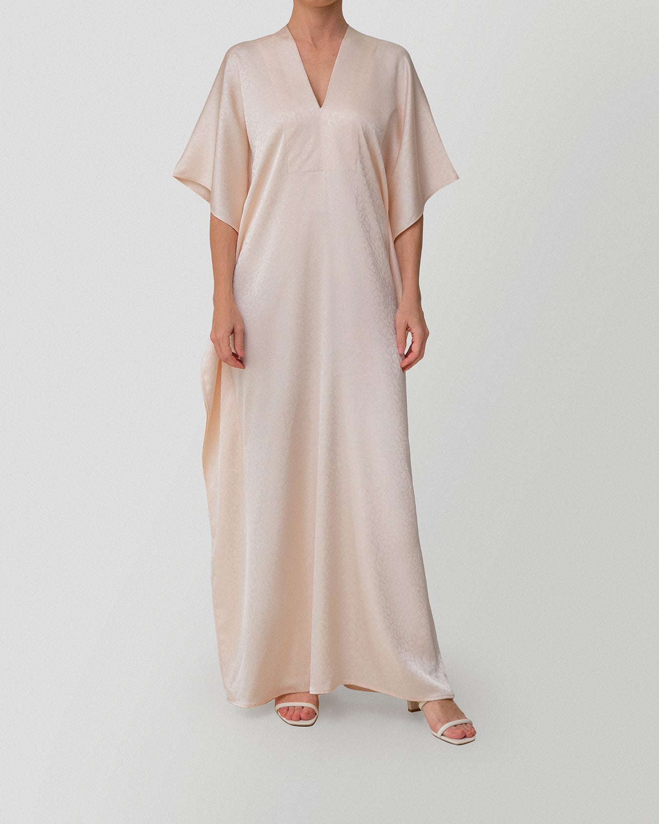 Wild Whisper in Cream