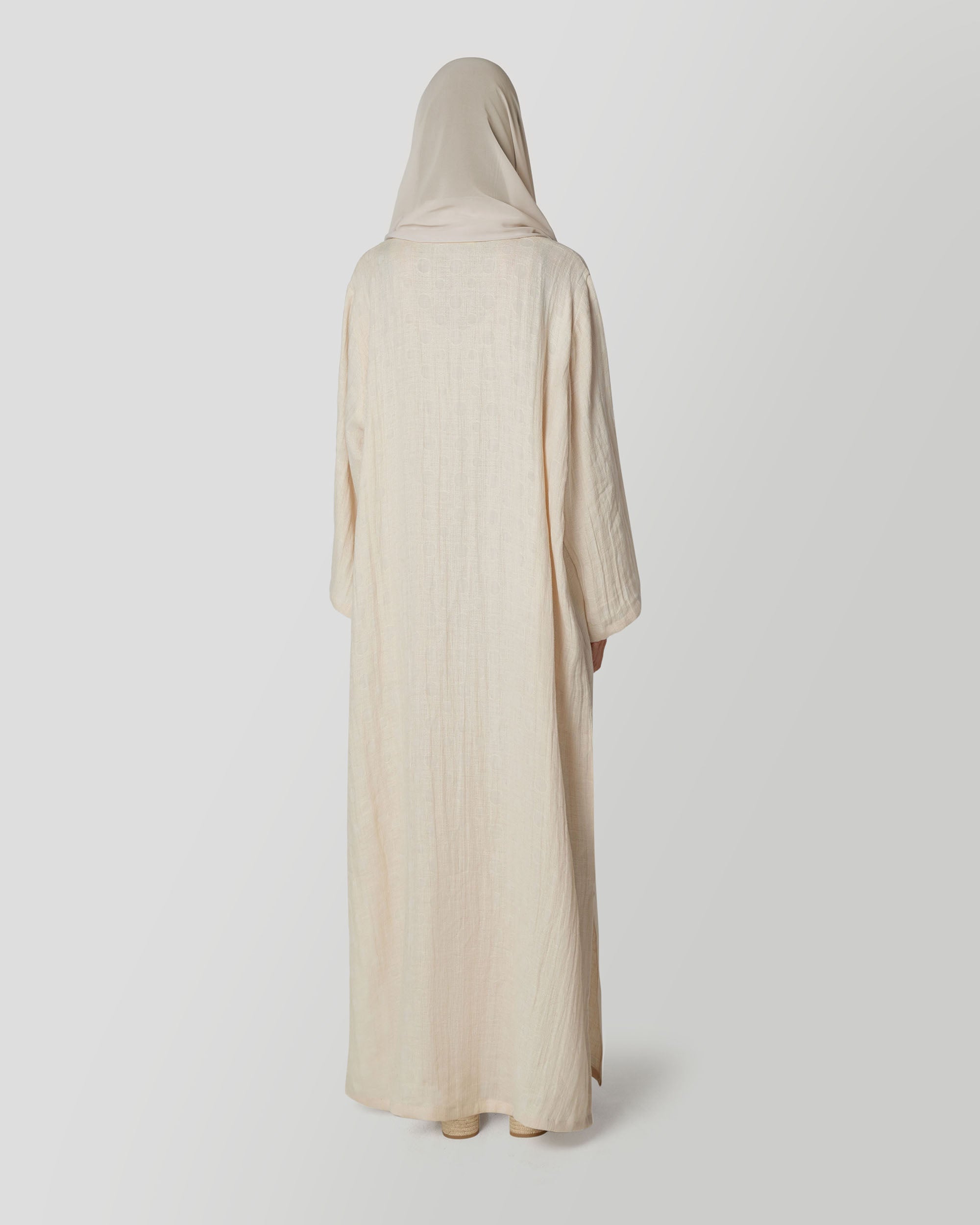 Mila Kaftan in Summer sand