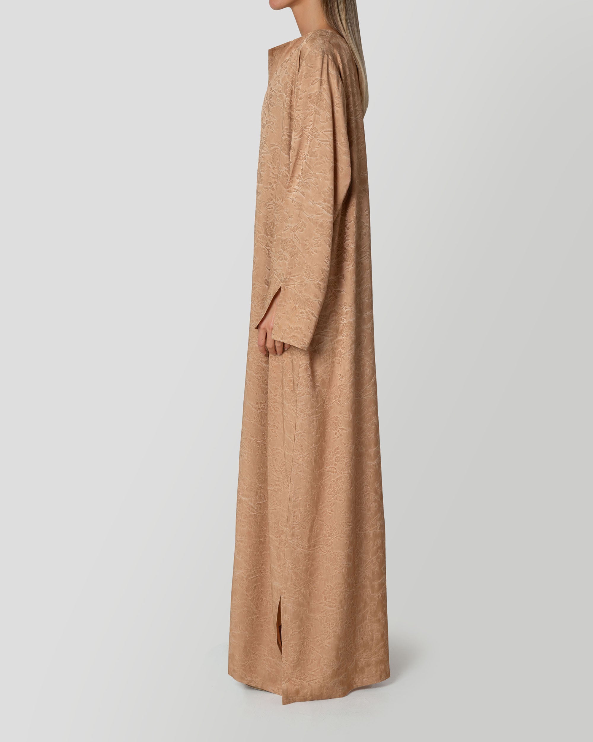 Naia Kaftan in Sienna