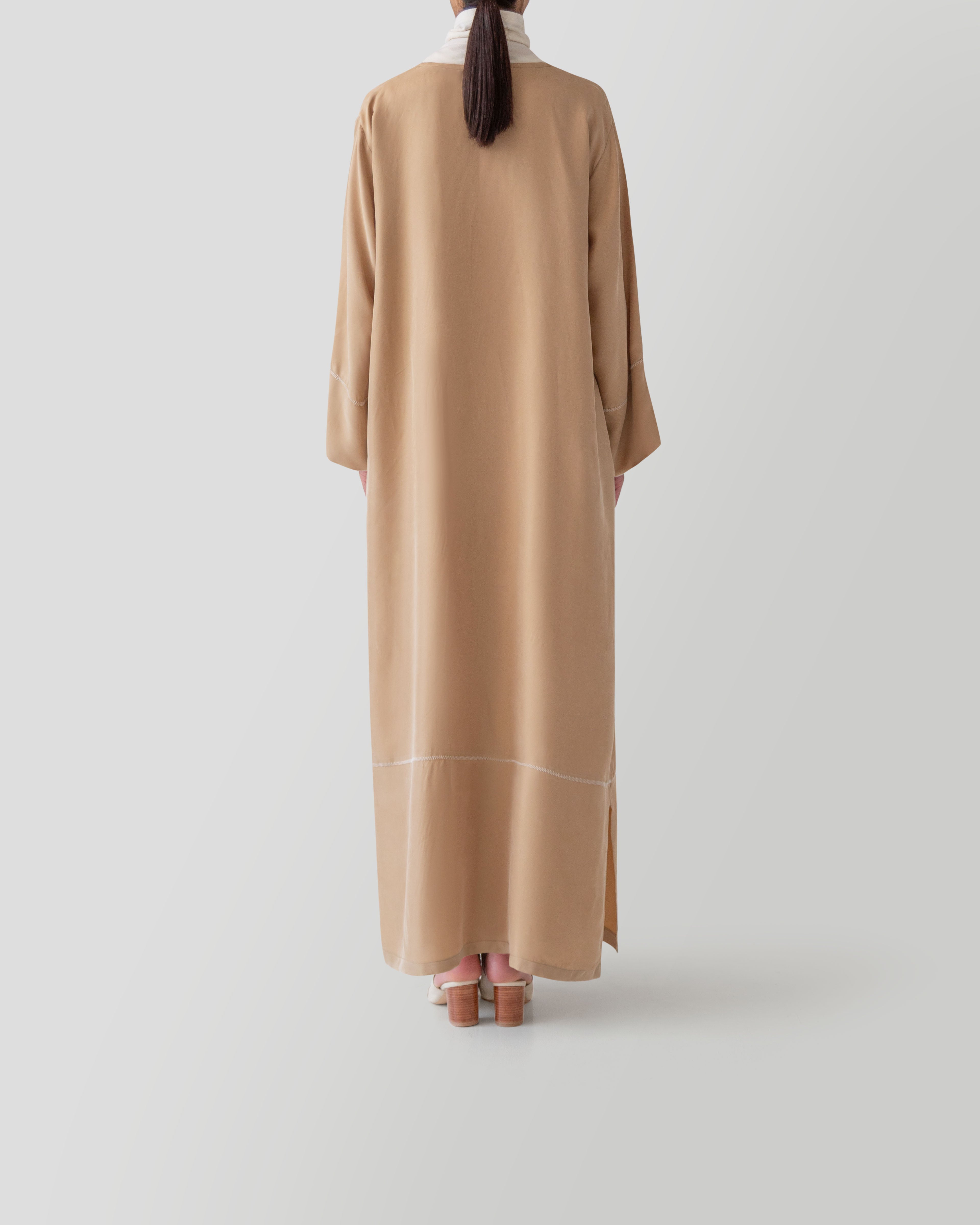 Eve Abaya in Dune