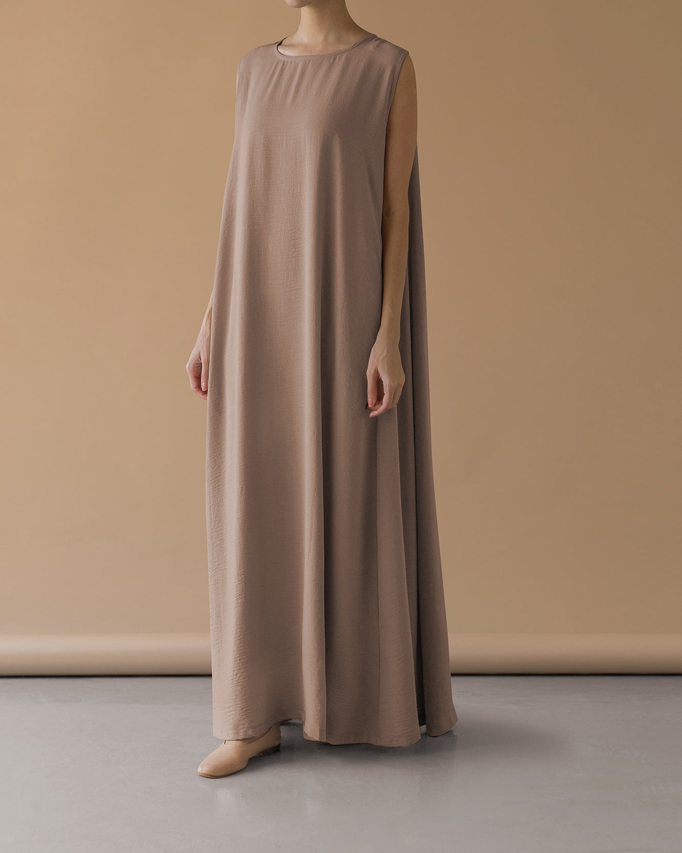 Abaya Basic 1 - warm beige