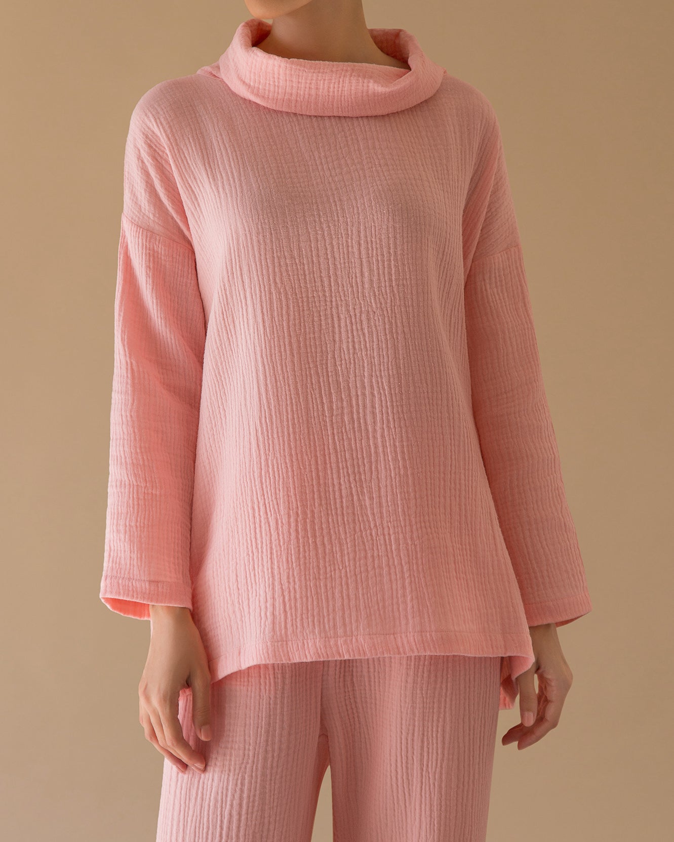 TURTLE NECK BLOUSE - pink