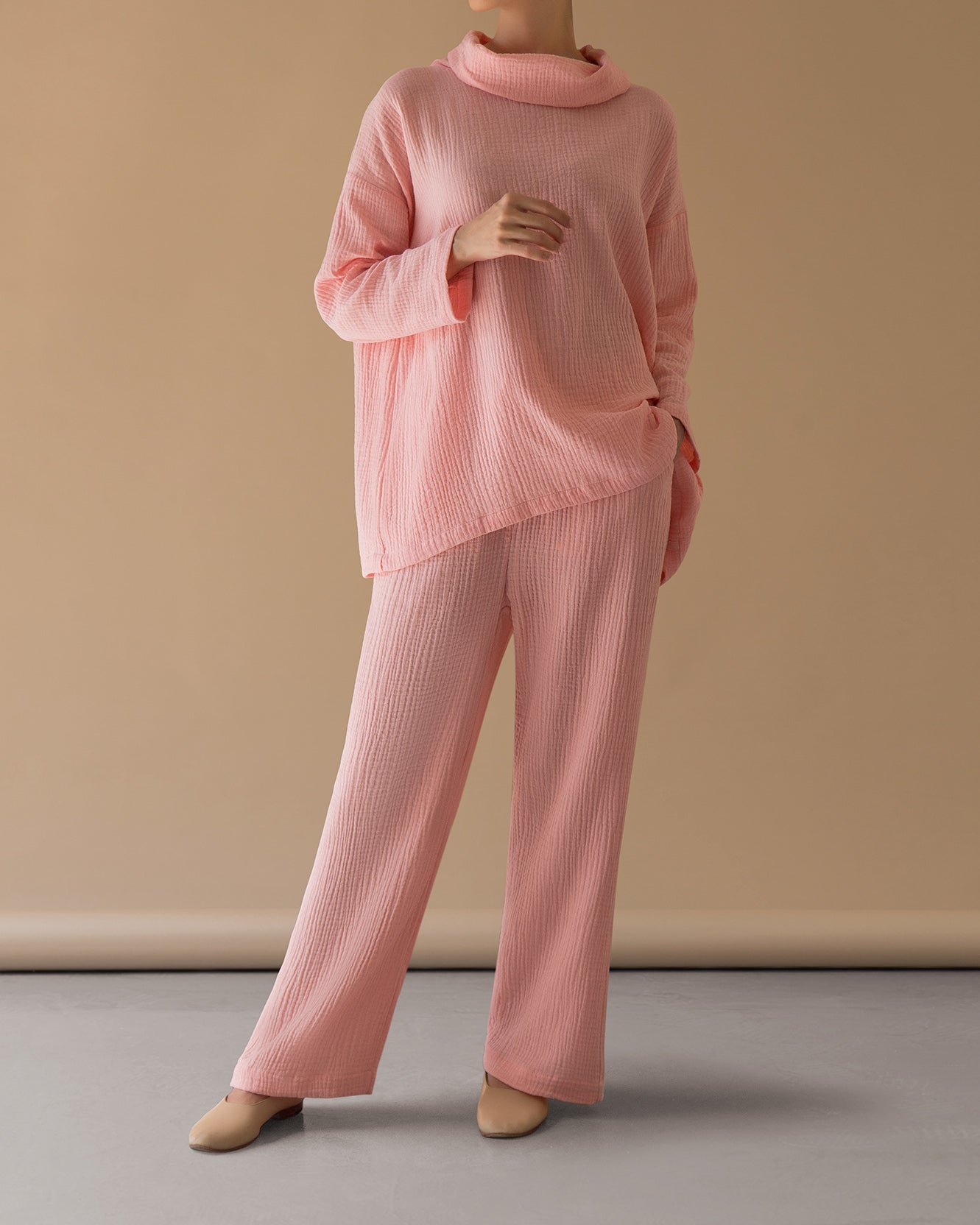 TURTLE NECK BLOUSE - pink