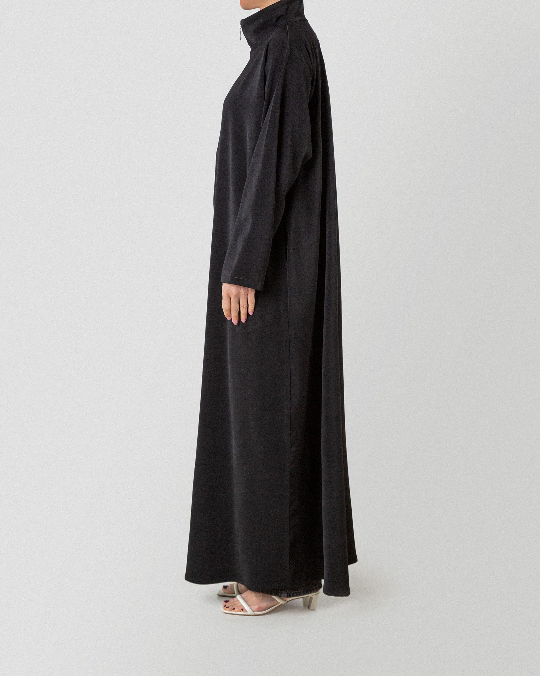 Layali Zip Abaya