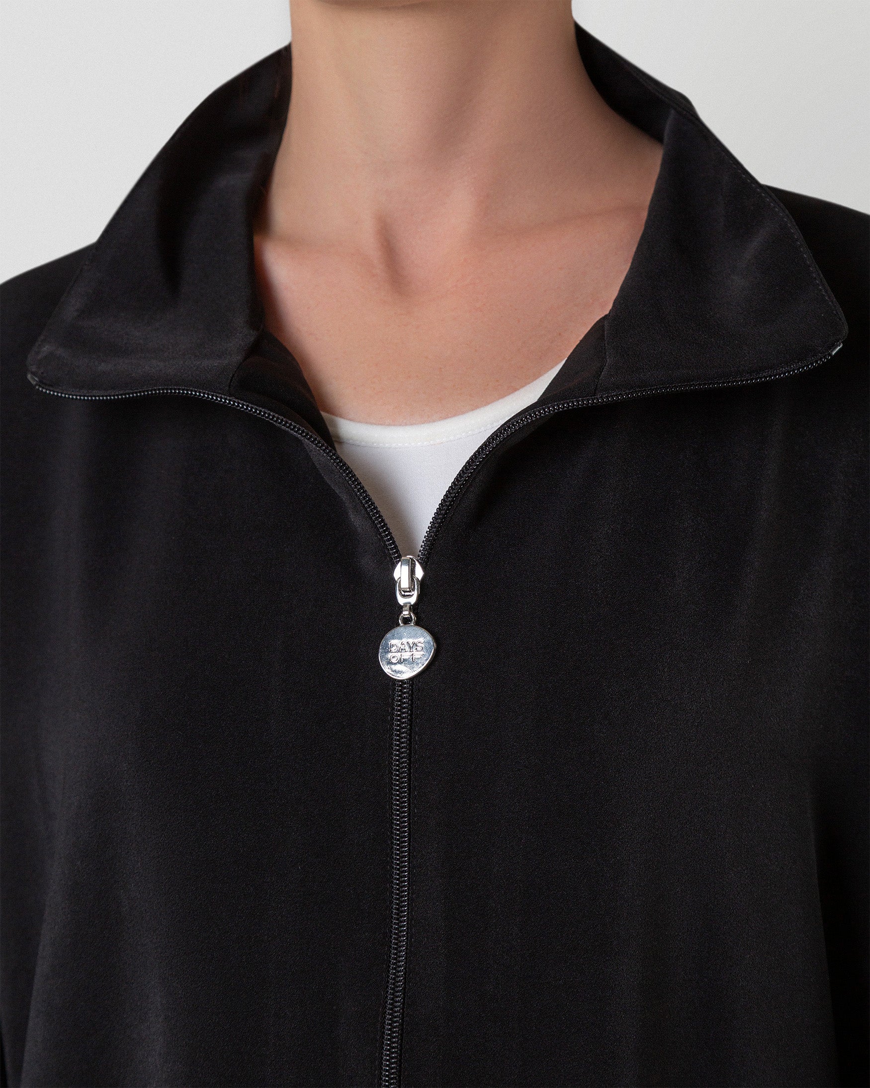 Layali Zip Abaya