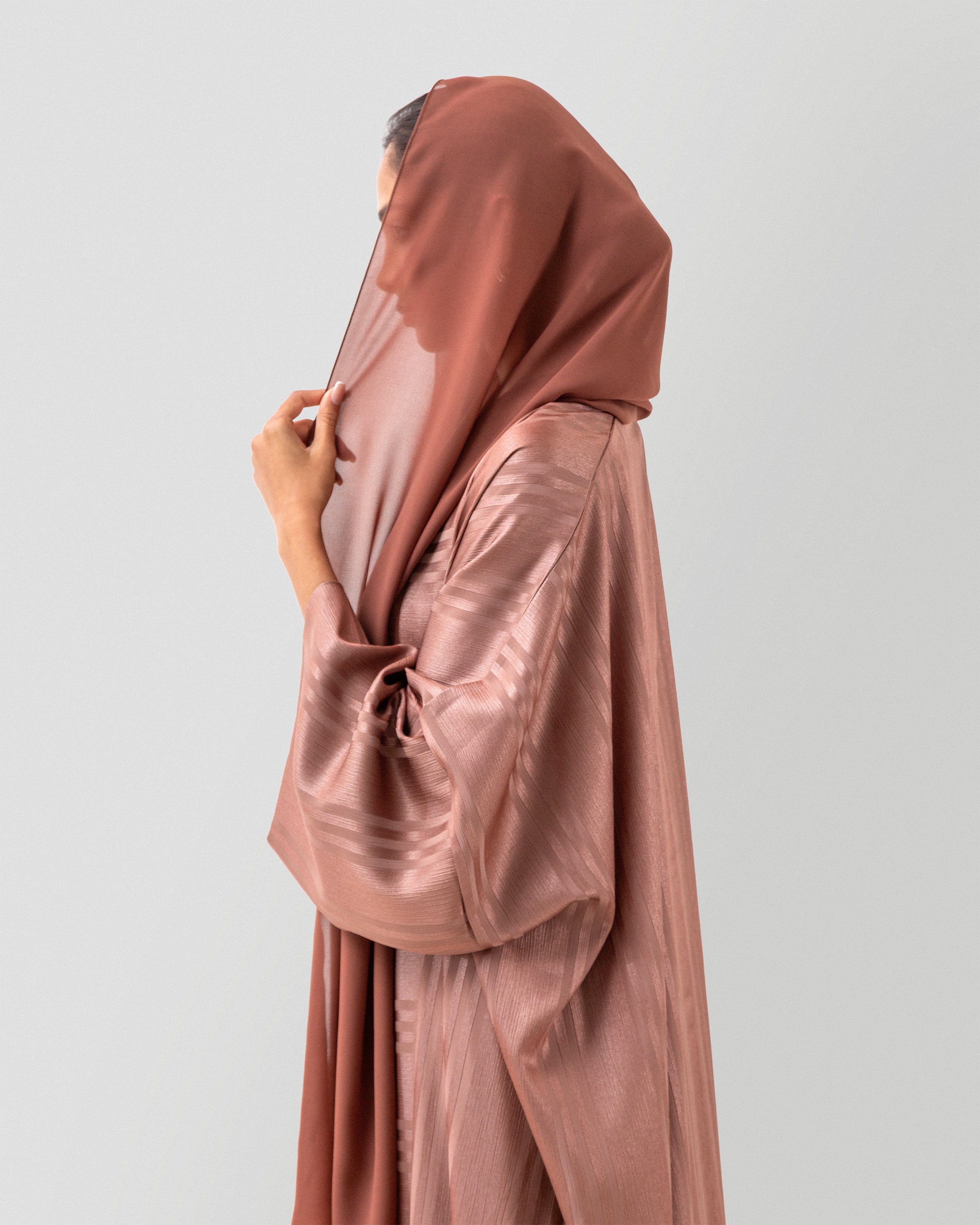 Silent Stripe Abaya in Mocha