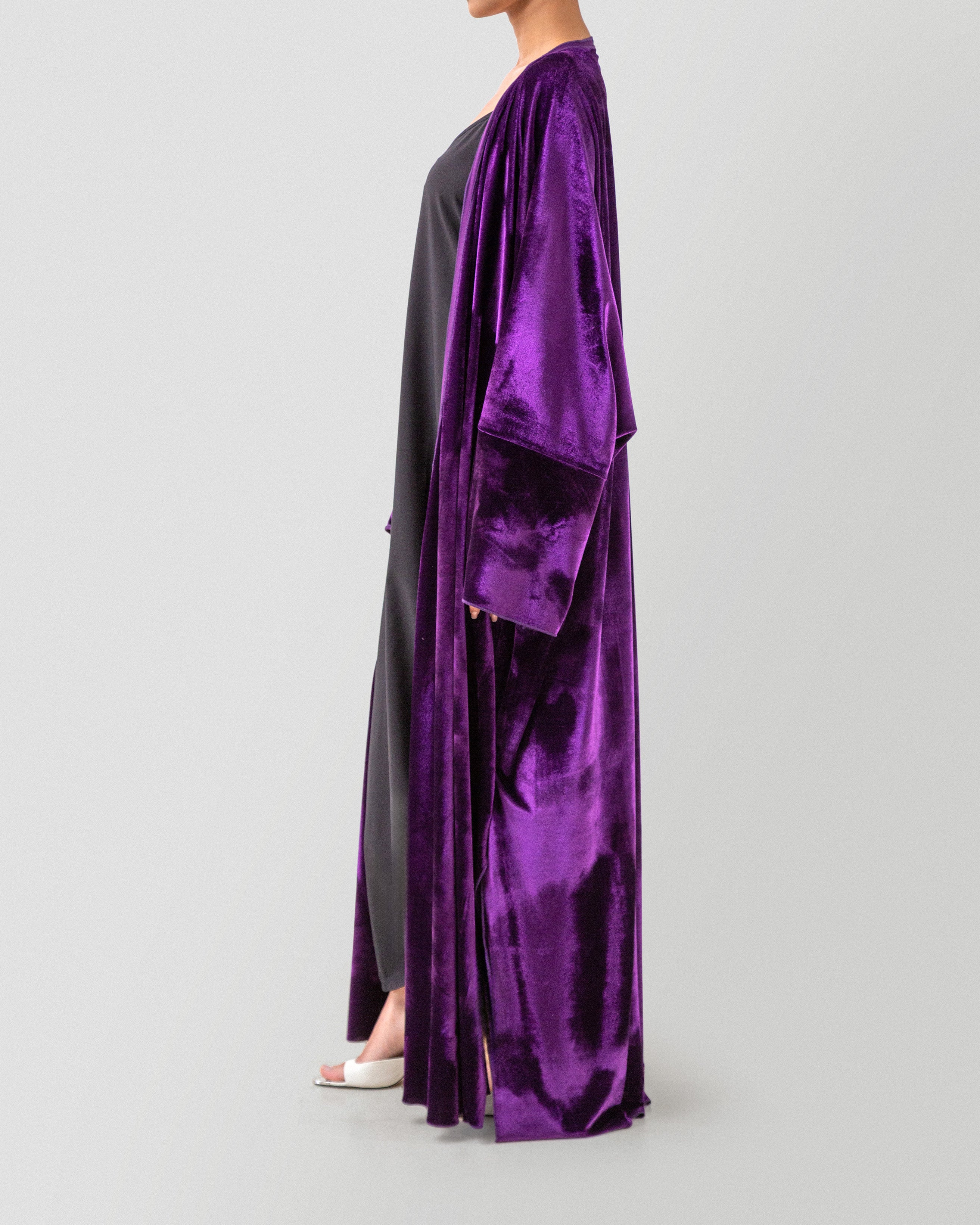 Velvet Amethyst Abaya