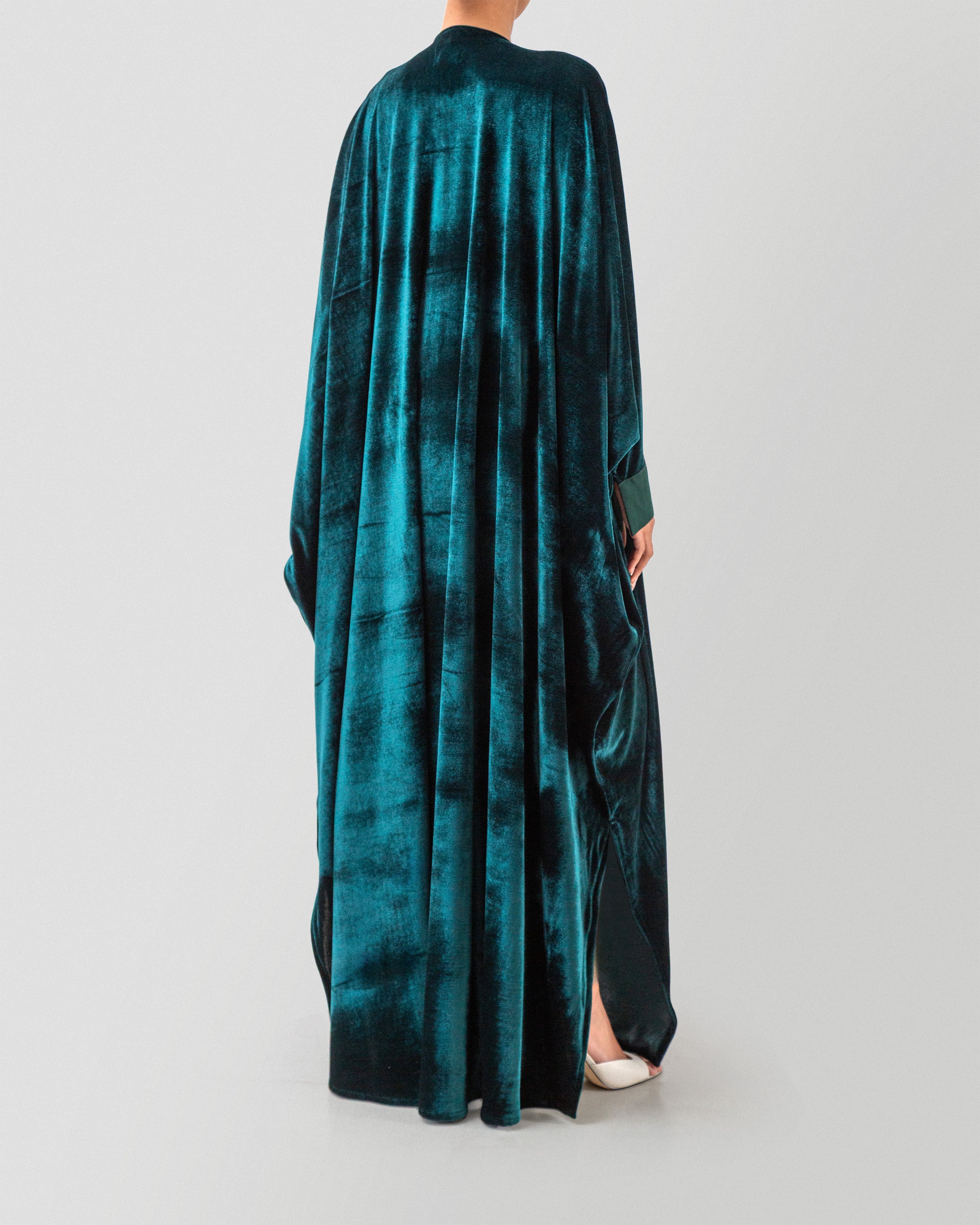 Velvet Solace Abaya in Green
