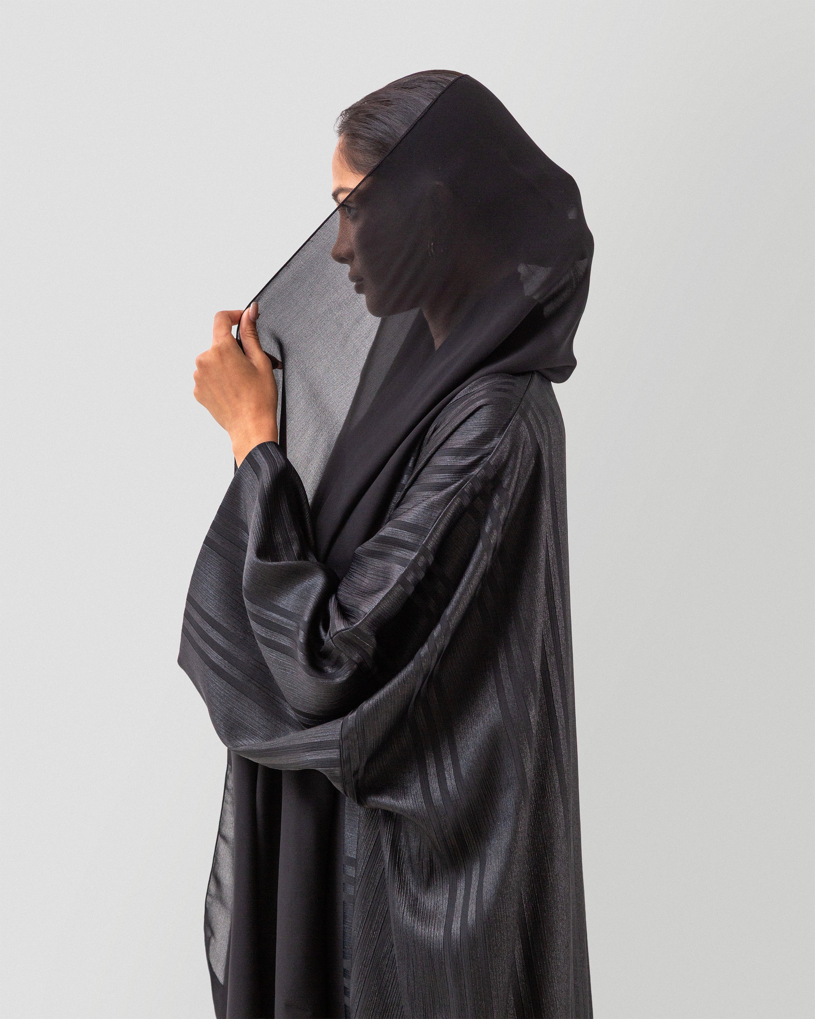 Silent Stripe Abaya in Black