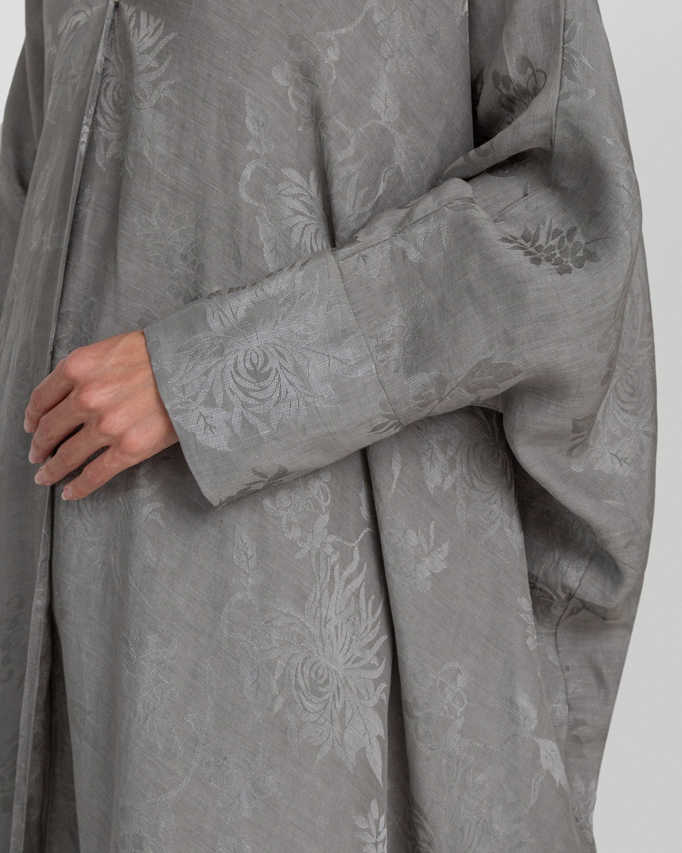 Maia Abaya in Charcoal