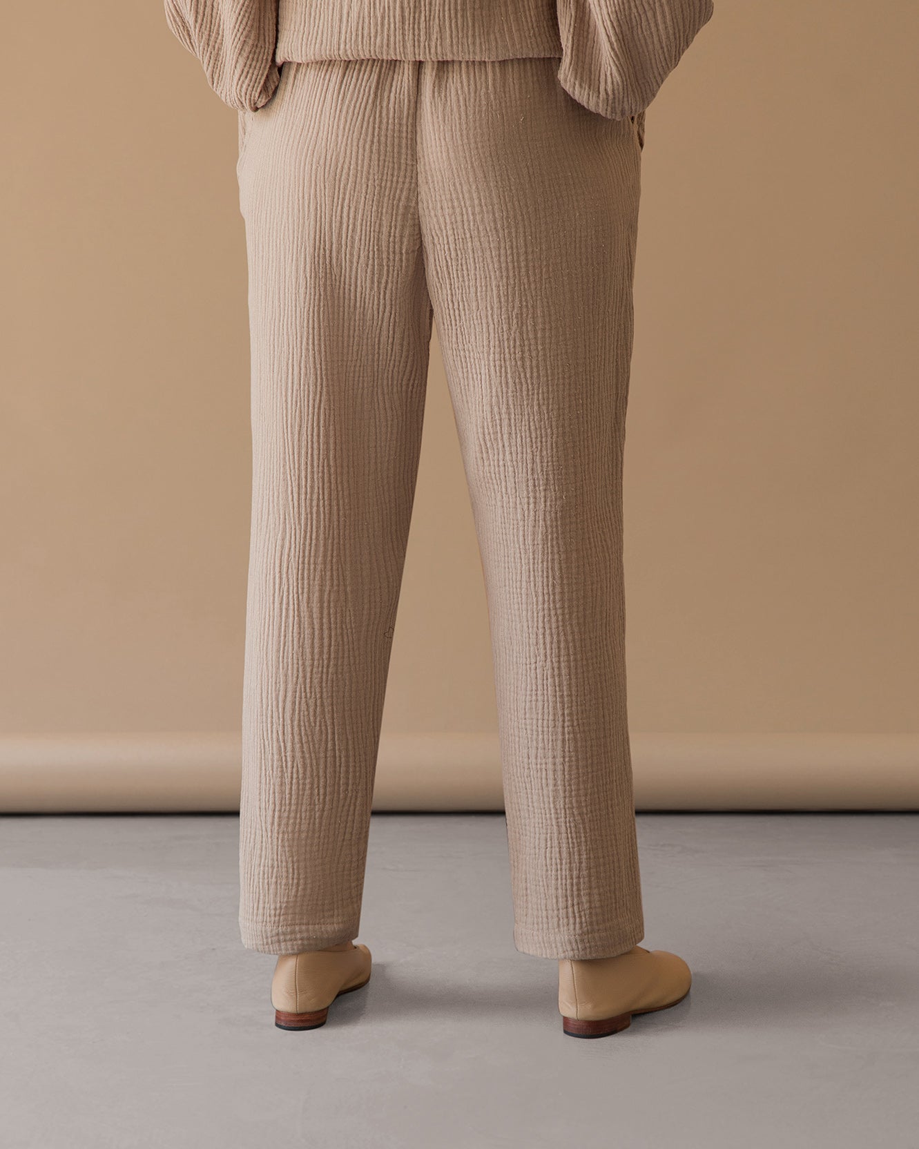 STRAIGHT PANTS- taupe